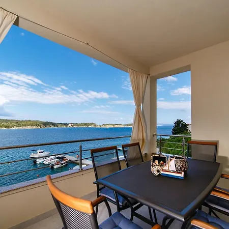 Guliva - Sunny Vacation Paradise Apartment Supetarska Draga