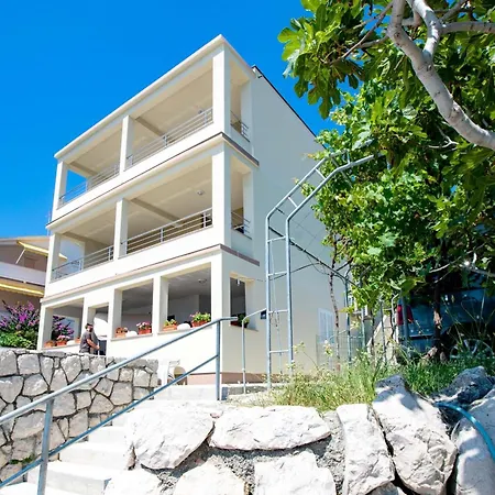 Guliva - Sunny Vacation Paradise Apartament
