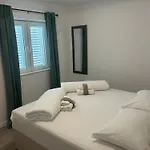 Guliva - Sunny Vacation Paradise Daire