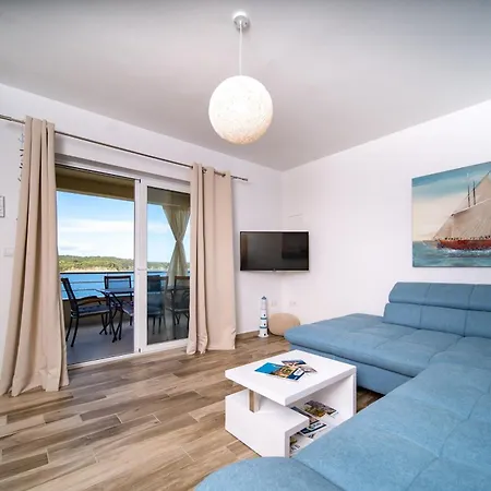 Guliva - Sunny Vacation Paradise Супетарска-Драга