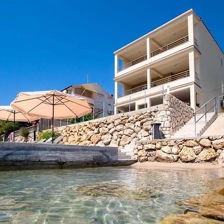 Guliva - Sunny Vacation Paradise * Supetarska Draga